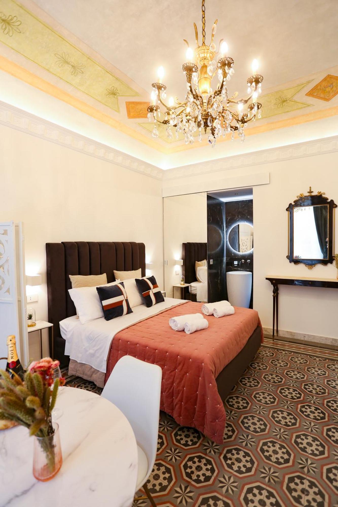 Maqueda View Apartment Palermo Exterior photo